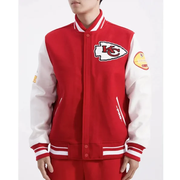 Model wearing Kansas City Chiefs English Varsity Jacket front view